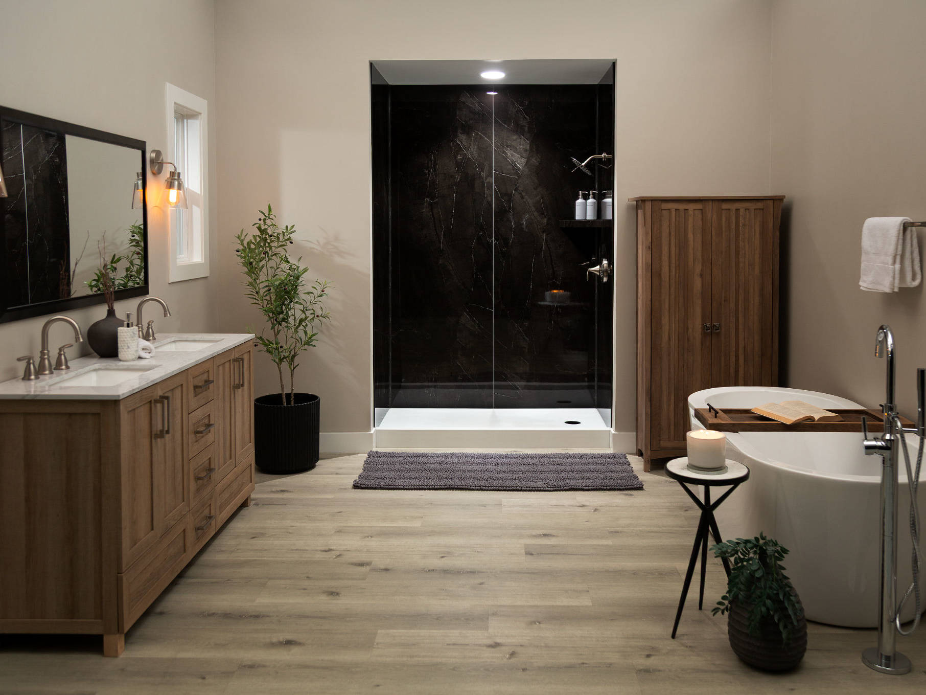 Black Ice Plus 1 | Tile and Stone Center