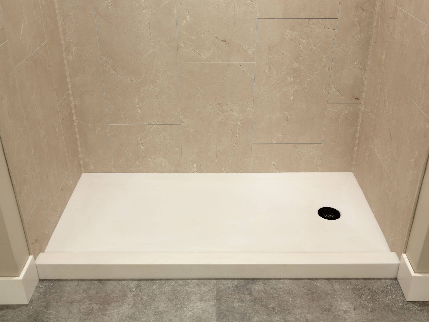 Vivid White 0 | Tile and Stone Center